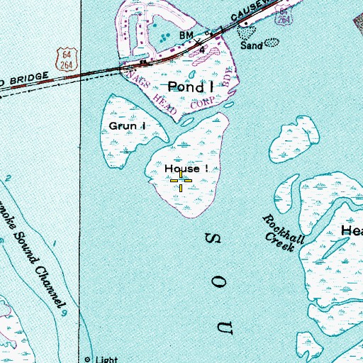 Topographic Map of House Island, NC
